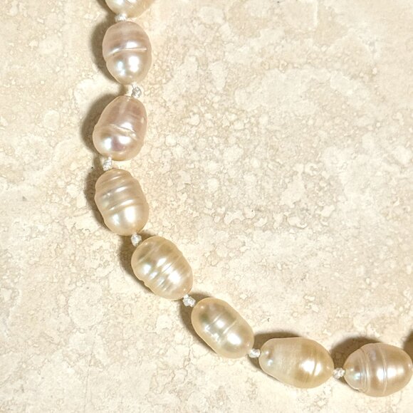 Pale Pink Freshwater Pearl Necklace, Hand Knotted Pearl Necklace - Picture 6 of 9